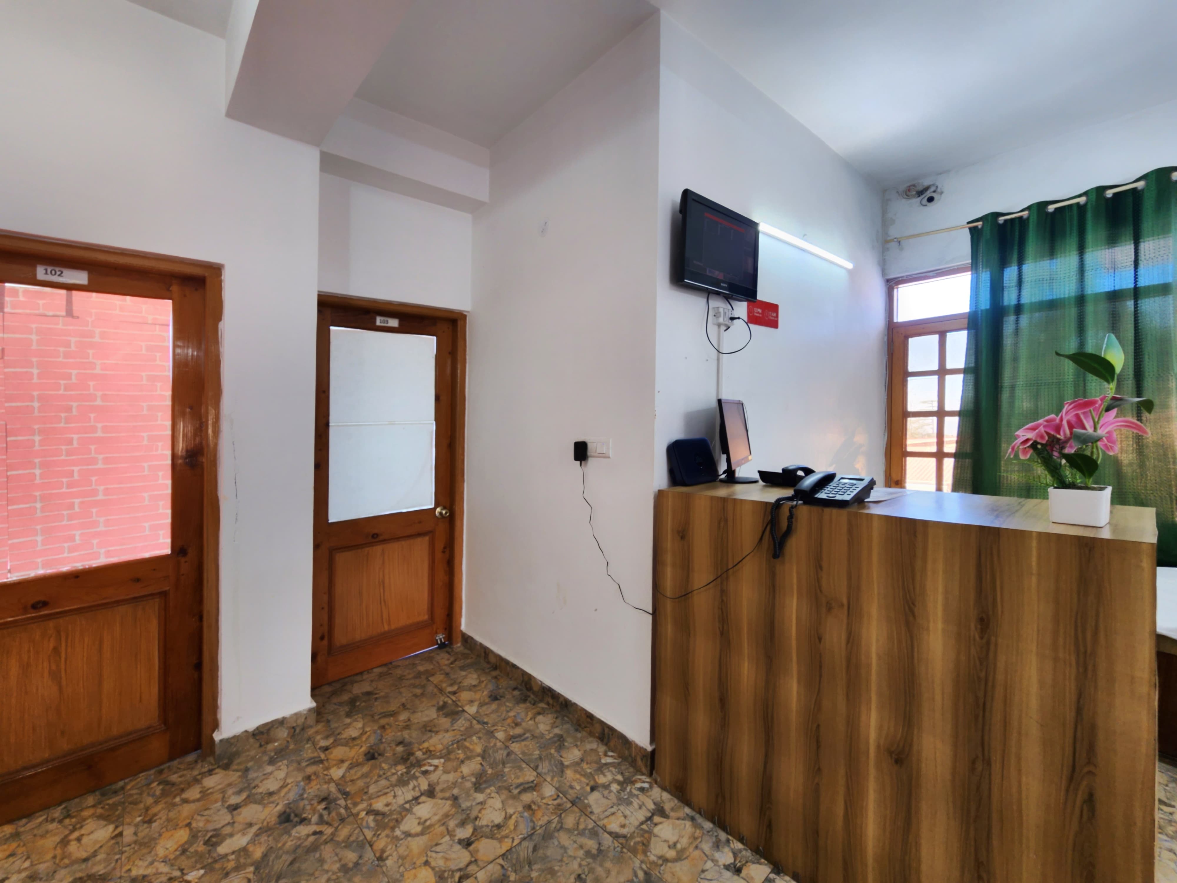 Hotel Sunrise Aquila img