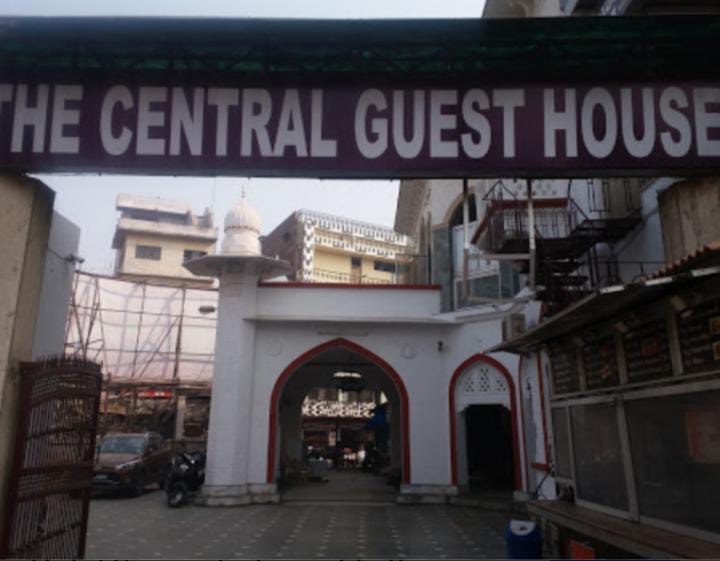 Hotel The Central Guest House img