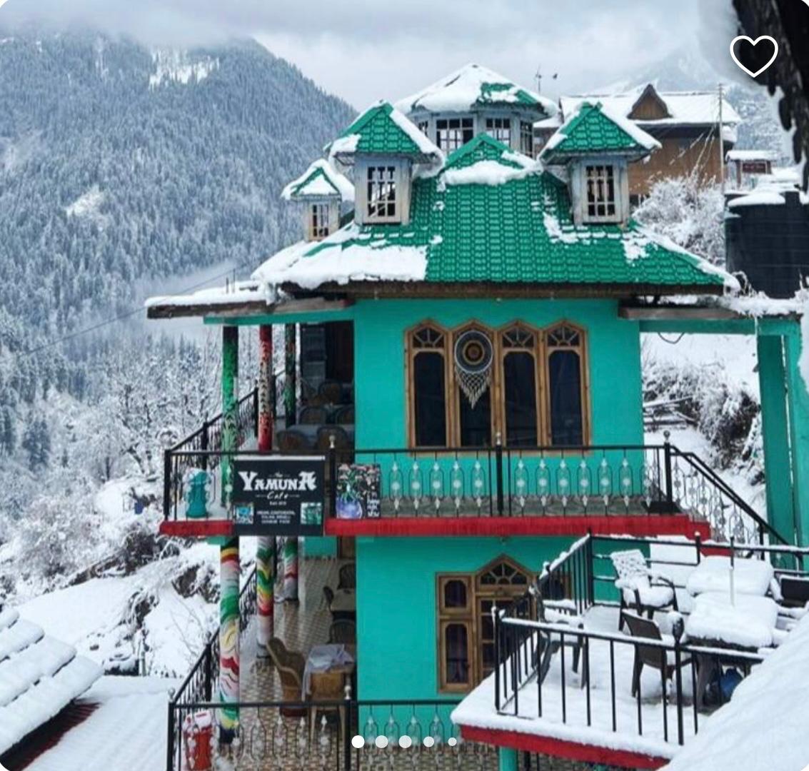 Yamuna Guest house &Cafe img